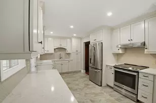 1224 Main St, Dighton, MA 02715 - Photo 9
