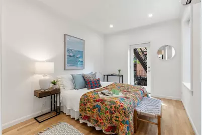 9 Hancock St #2, Boston, MA 02114 - Photo 9