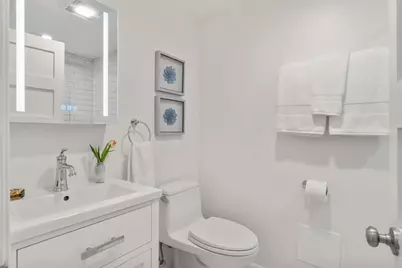 9 Hancock St #2, Boston, MA 02114 - Photo 11