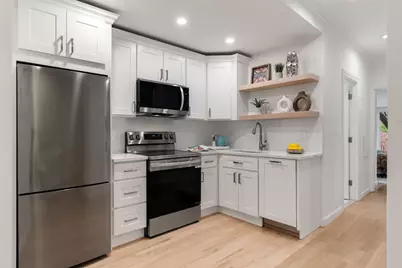 9 Hancock St #2, Boston, MA 02114 - Photo 5