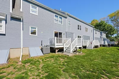 11 Pinecrest Village #11, Hopkinton, MA 01748 - Photo 29