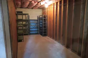 6 Bristol St, Lowell, MA 01852 - Photo 29