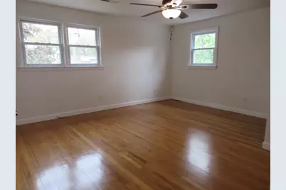 6 Bristol St, Lowell, MA 01852 - Photo 19