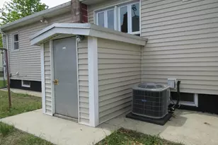 6 Bristol St, Lowell, MA 01852 - Photo 25