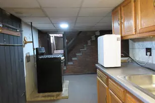 6 Bristol St, Lowell, MA 01852 - Photo 33