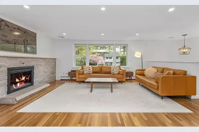13 Fairview Rd, Medfield, MA 02052 - Photo 3