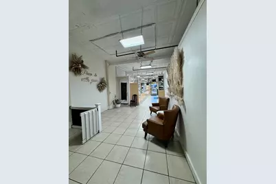 204 Broadway #204, Lawrence, MA 01840 - Photo 7