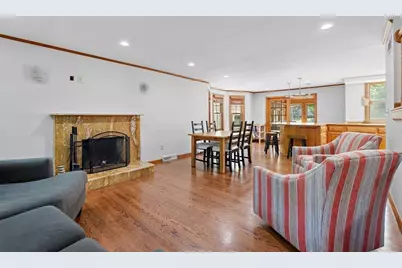 4 Dix Rd, Franklin, MA 02038 - Photo 9
