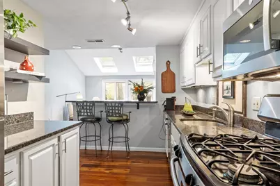10 Iris Way #10, Haverhill, MA 01830 - Photo 17