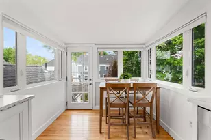 28 Dove St, Newburyport, MA 01950 - Photo 7