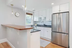 52 Warren, Boston, MA 02129 - Photo 5