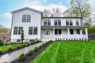 2 Atherton Rd, Winchester, MA 01890 - Photo 1