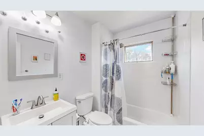 60-62 Kenneth St, Newton, MA 02461 - Photo 11
