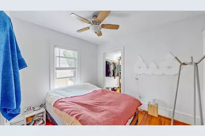 60-62 Kenneth St, Newton, MA 02461 - Photo 9