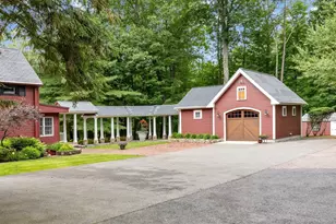 135 Milton St, Milton, MA 02186 - Photo 27