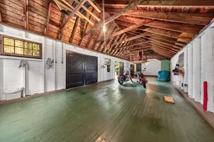 135 Milton St, Milton, MA 02186 - Photo 33