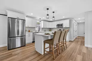 198 Dunbar St, Taunton, MA 02780 - Photo 9