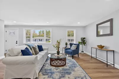198 Dunbar St, Taunton, MA 02780 - Photo 5