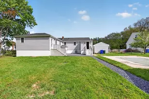 198 Dunbar St, Taunton, MA 02780 - Photo 3