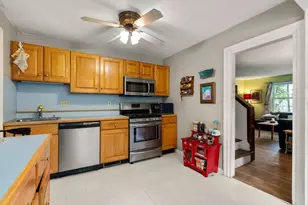 3 Bunker Ln, Natick, MA 01760 - Photo 7