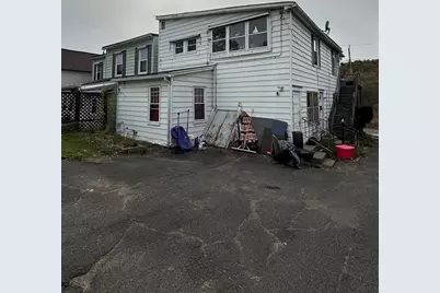 7 I St, Montague, MA 01376 - Photo 5