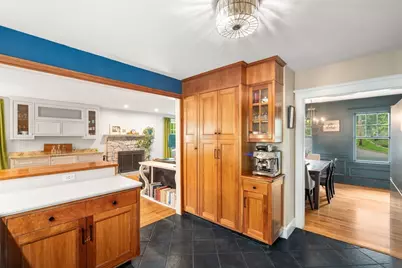 98 Brook Street, Wellesley, MA 02482 - Photo 5