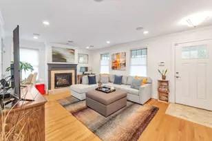 196 Durnell Ave, Boston, MA 02131 - Photo 3