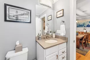 196 Durnell Ave, Boston, MA 02131 - Photo 15