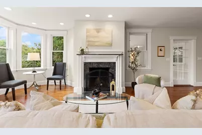 91 University Rd #2, Brookline, MA 02445 - Photo 3
