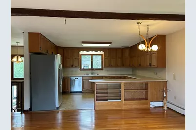 83 Fort Hill Ave, Pittsfield, MA 01201 - Photo 9