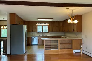 83 Fort Hill Ave, Pittsfield, MA 01201 - Photo 9
