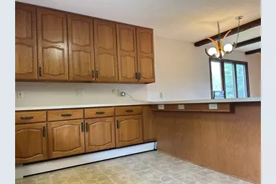 83 Fort Hill Ave, Pittsfield, MA 01201 - Photo 13