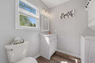 617 Lake St, Haverhill, MA 01832 - Photo 21
