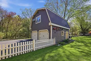 617 Lake St, Haverhill, MA 01832 - Photo 17