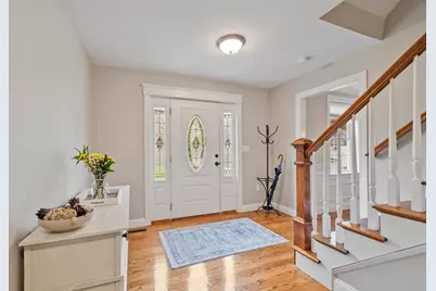 10 West St, Wilmington, MA 01887 - Photo 3