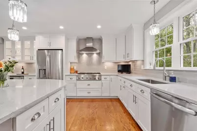 10 West St, Wilmington, MA 01887 - Photo 5