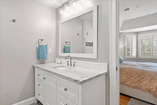 923 Lagrange St, Boston, MA 02132 - Photo 17