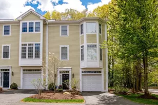 923 Lagrange St, Boston, MA 02132 - Photo 25