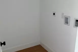 843 E 5th St, Boston, MA 02127 - Photo 11