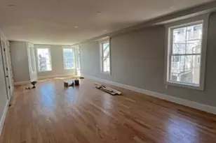 843 E 5th St, Boston, MA 02127 - Photo 3