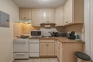 61 Marlborough, Boston, MA 02116 - Photo 5