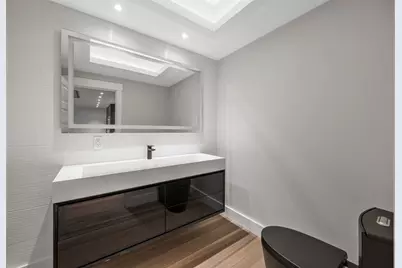 404 Commercial Street #1, Provincetown, MA 02657 - Photo 11