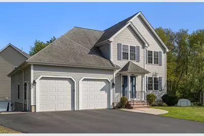 2 Cpl Charles J McMahon Dr, Woburn, MA 01801 - Photo 3