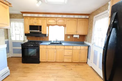 200 Seymour Street, New Bedford, MA 02744 - Photo 9