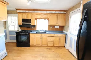 200 Seymour St, New Bedford, MA 02744 - Photo 9