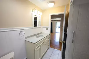 200 Seymour St, New Bedford, MA 02744 - Photo 13
