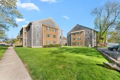 35 Eagle Ave #7, Brockton, MA 02301 - Photo 3