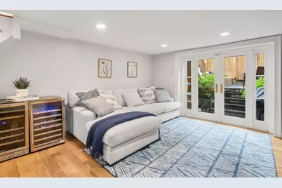 2 Lexington St, Boston, MA 02129 - Photo 15