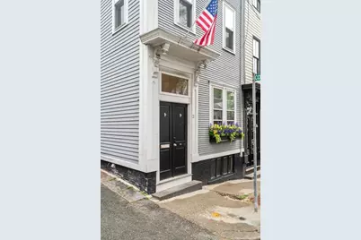 2 Lexington St, Boston, MA 02129 - Photo 21