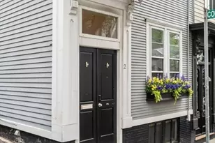 2 Lexington St, Boston, MA 02129 - Photo 21